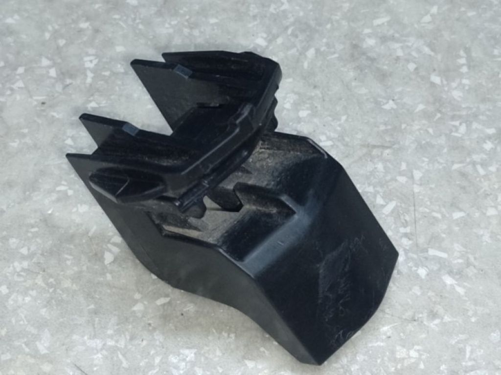 52562-06130 | Кронштейн заднего бампера TOYOTA CAMRY 55 14-17 - Фото 2