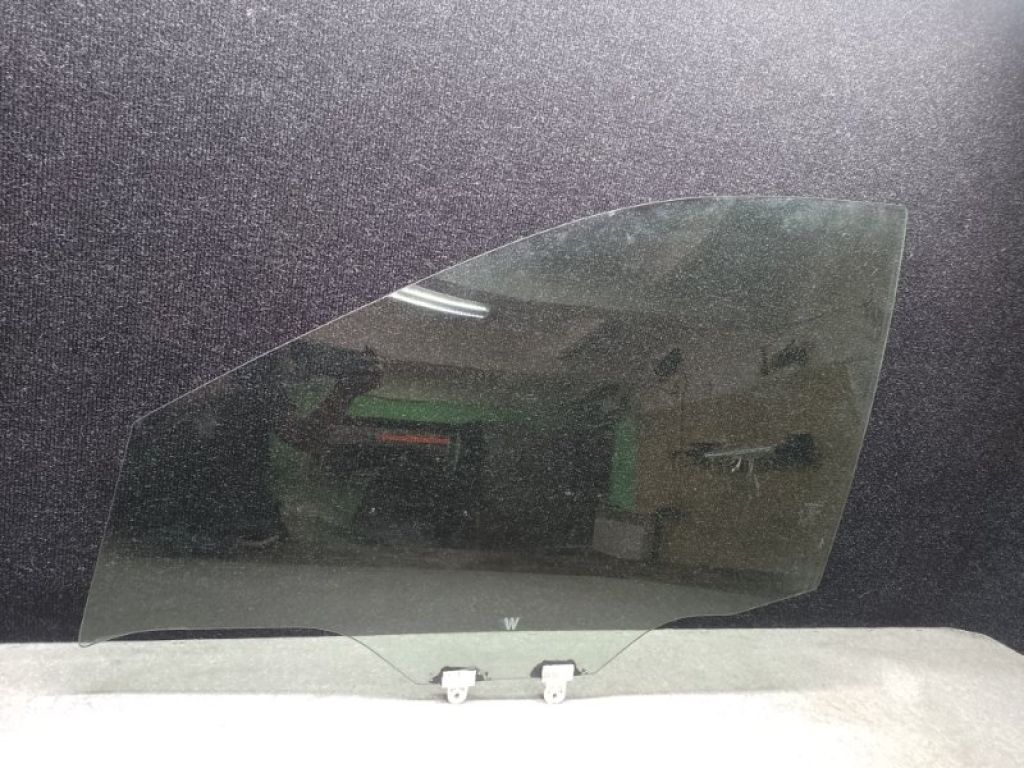80301-4BA0A | Скло дверей передн. лів. NISSAN X-TRAIL/ROGUE T32 13-20