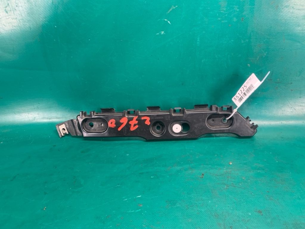 FA1Z-17D943-B | Кронштейн заднього бампера лів. LINCOLN MKX 16-18