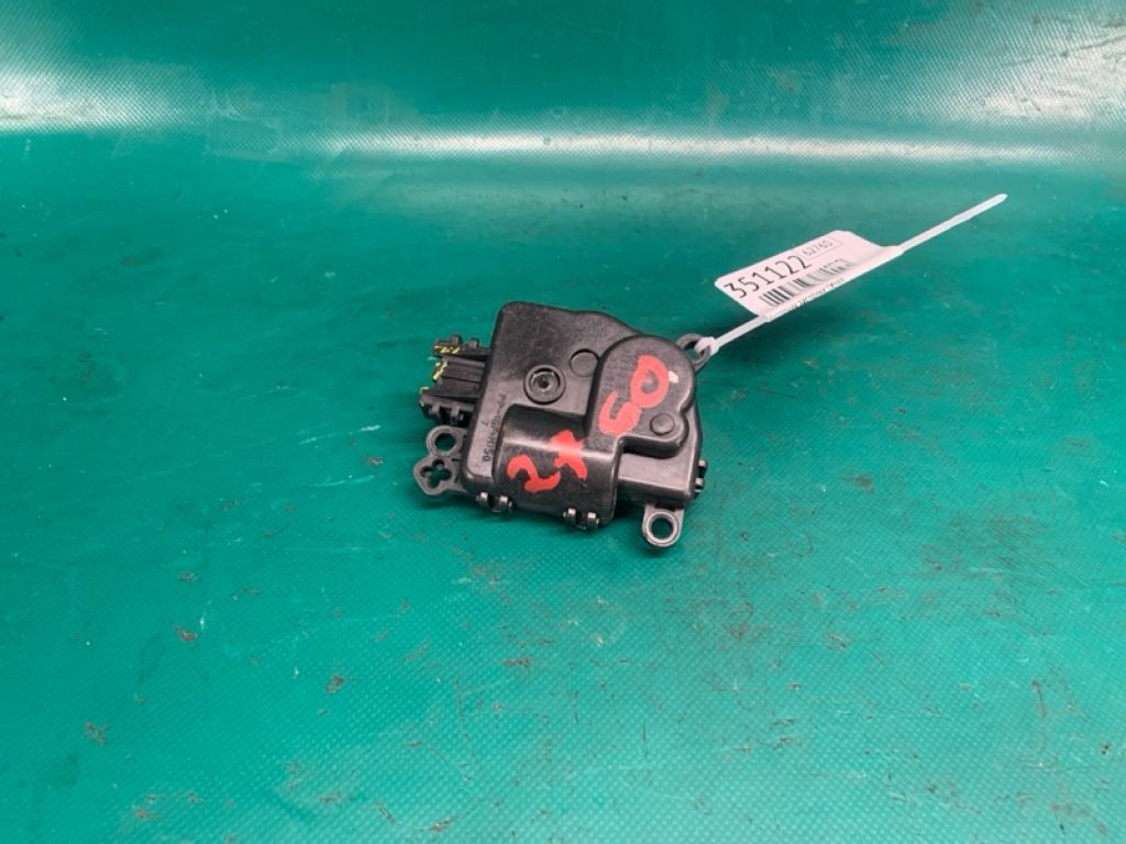 DG9H19E616CA | Моторчик заслінки пічки LINCOLN MKX 16-18