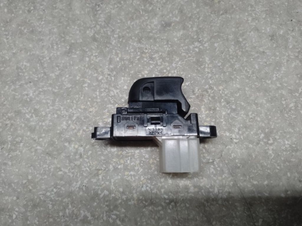 25411-4CE0A | Кнопка склопідіймача задн. NISSAN X-TRAIL/ROGUE T32 13-20 - Фото 2