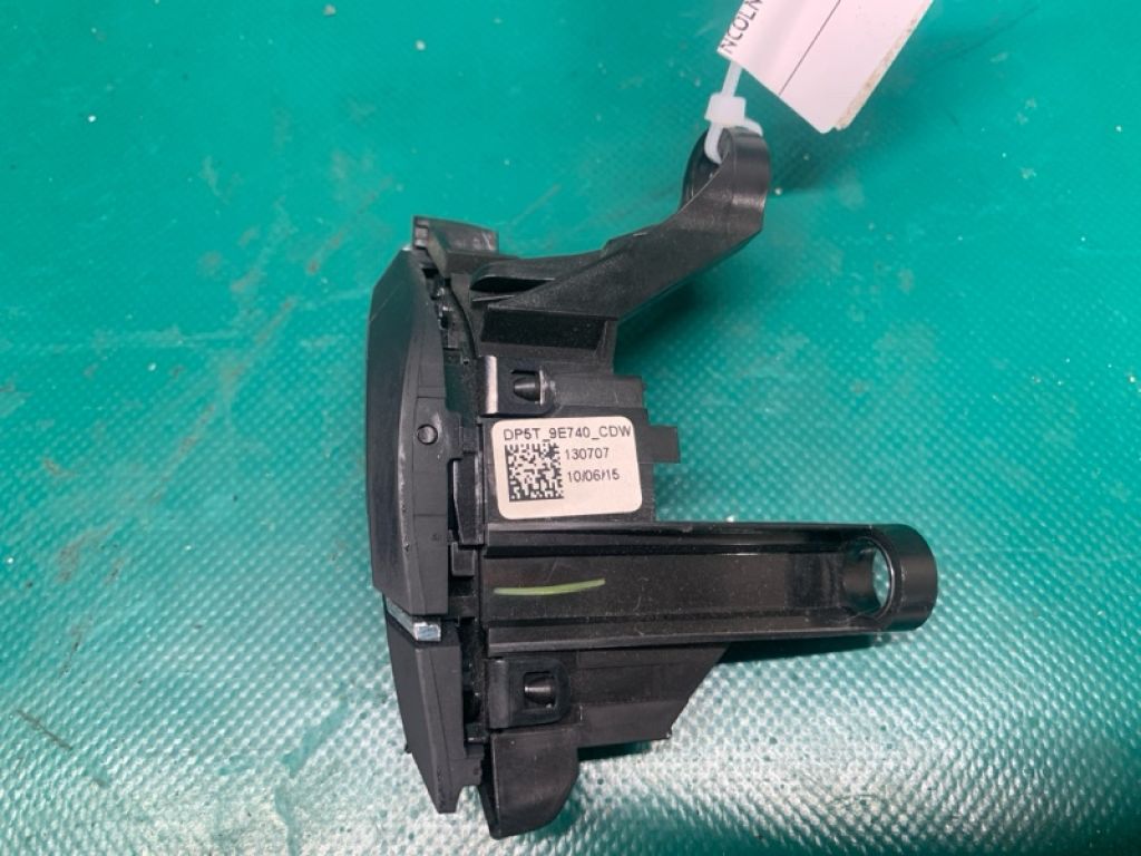 DP5Z-9C888-CA | Кнопки руля лів. LINCOLN MKX 16-18 - Фото 2