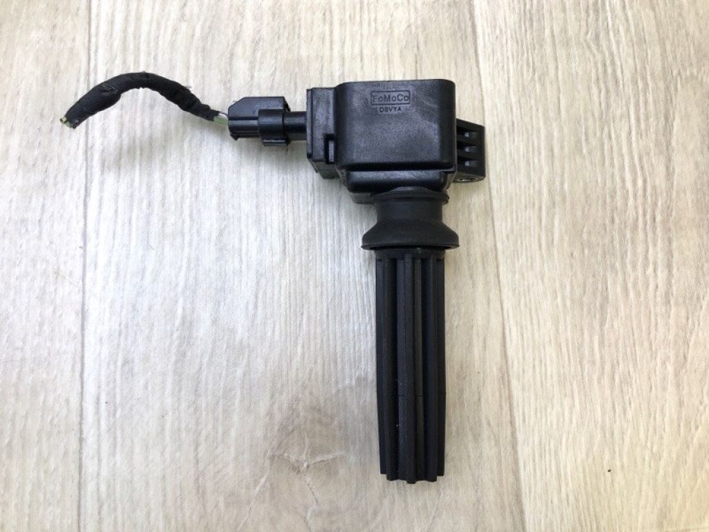 CM5Z-12029-K | Катушка зажигания FORD FOCUS 10-18
