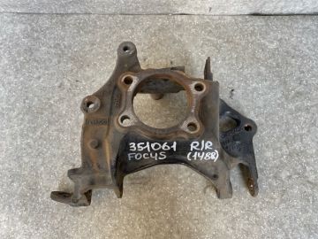 Цапфа прав. FORD FOCUS 10-18
