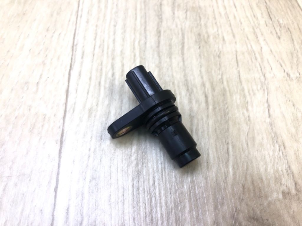 90919-05060 | Датчик положения распредвала TOYOTA COROLLA 150 06-13