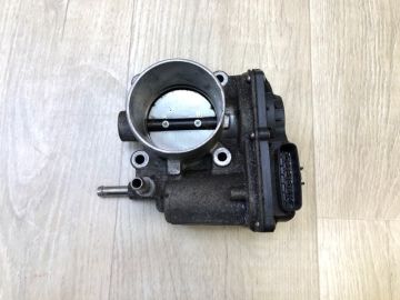 Дроссельная заслонка TOYOTA COROLLA 150 06-13