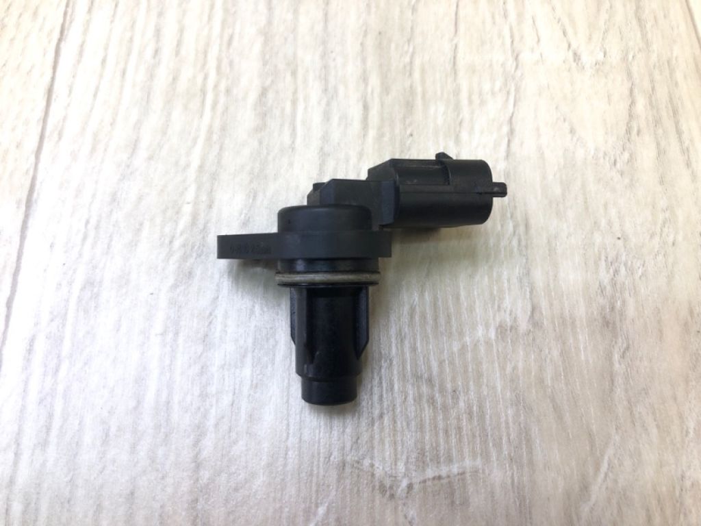 39350-2B030 | Датчик положения распредвала HYUNDAI ACCENT RB 10-