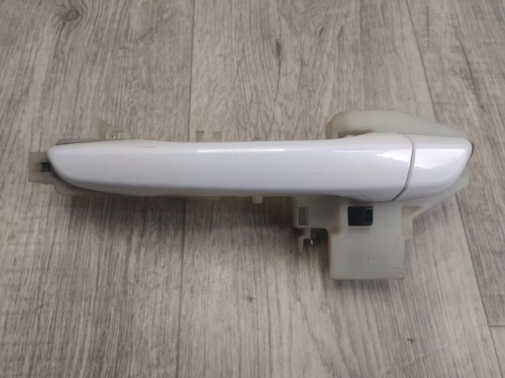 82651 F2010 | Ручка двері зовнішня задн. лів. HYUNDAI ELANTRA AD 16-