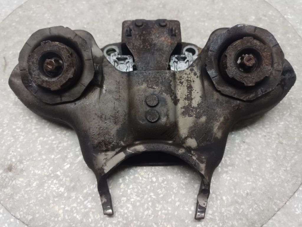 CA6Z-7515-J | Вилка зчеплення FORD FOCUS 10-18 - Фото 3
