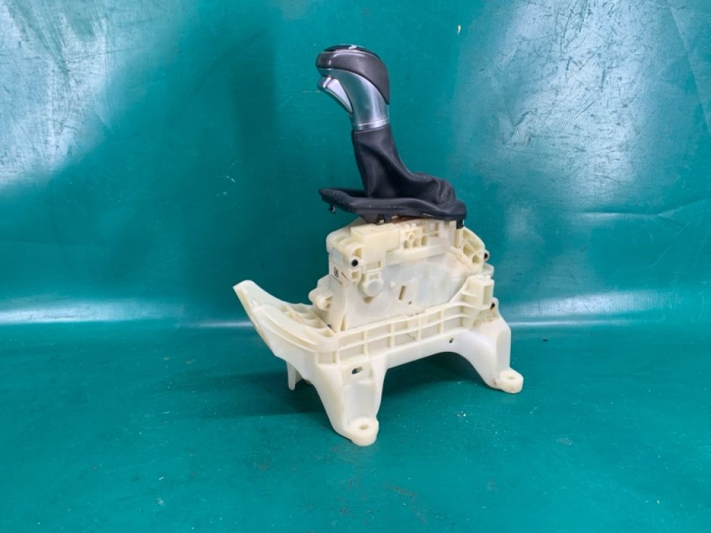 46700F2110 | Кулиса АКПП HYUNDAI ELANTRA AD 16-