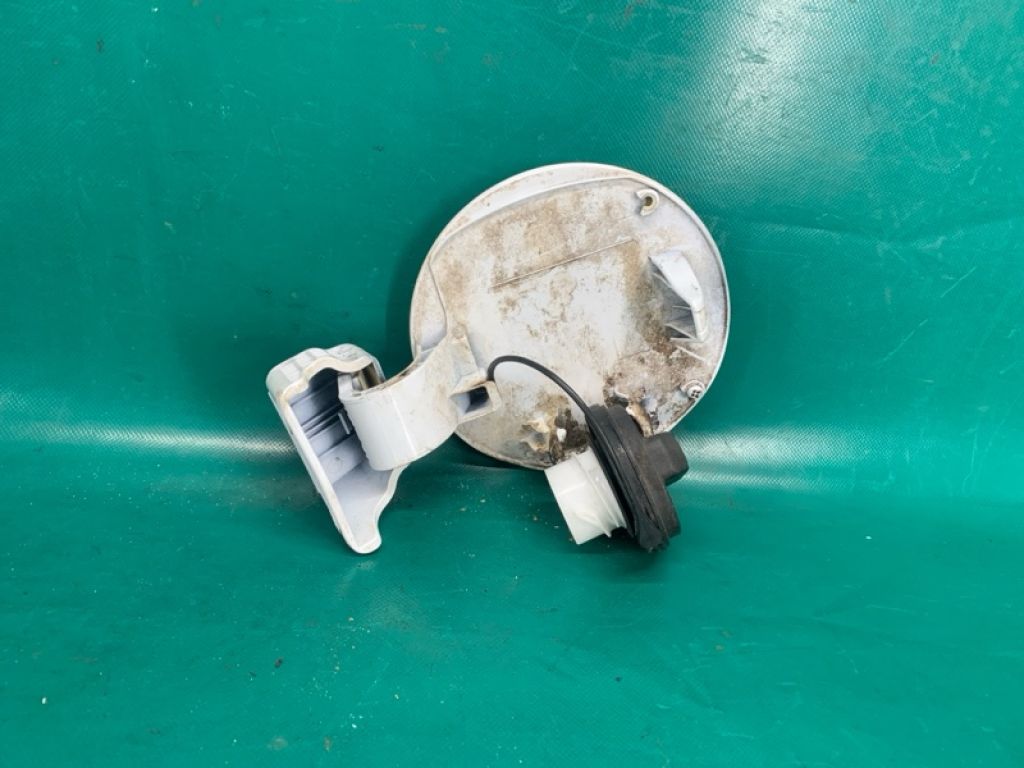 69510F3000 | Лючок паливного бака HYUNDAI ELANTRA AD 16- - Фото 2