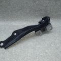 57260SG0009P | Петля капоту прав. SUBARU FORESTER 12-19