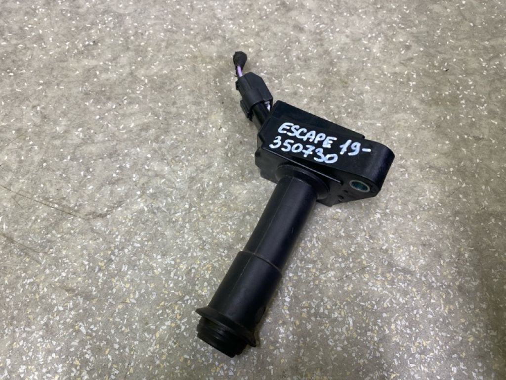 HX7Z-12029-A | Катушка зажигания FORD ESCAPE 19 -