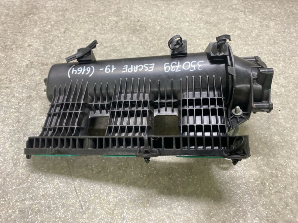 HX7Z-9424-A | Коллектор впускной FORD ESCAPE 19 -