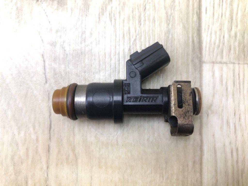 16450-R40-Y01 | Форсунка топливная HONDA ACCORD CU8 / TSX 08-14 - Фото 2