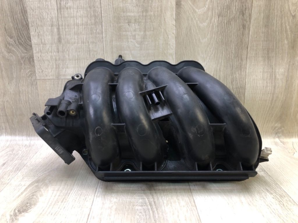 17100-R40-A00 | Коллектор впускной ACURA TSX 08-14