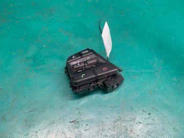 Кнопки на руль лев. HYUNDAI ELANTRA AD 16-