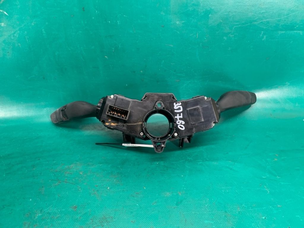 93401F2500 | Подрулевой переключатель HYUNDAI ELANTRA AD 16- - Фото 2