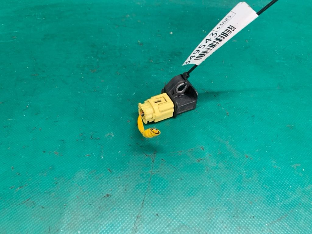 95930F2000 | Датчик удара передн. HYUNDAI ELANTRA AD 16- - Фото 2