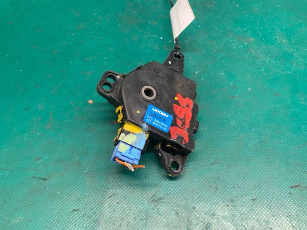 97154-F2000 | Моторчик заслонки печки HYUNDAI ELANTRA AD 16- - Фото 2