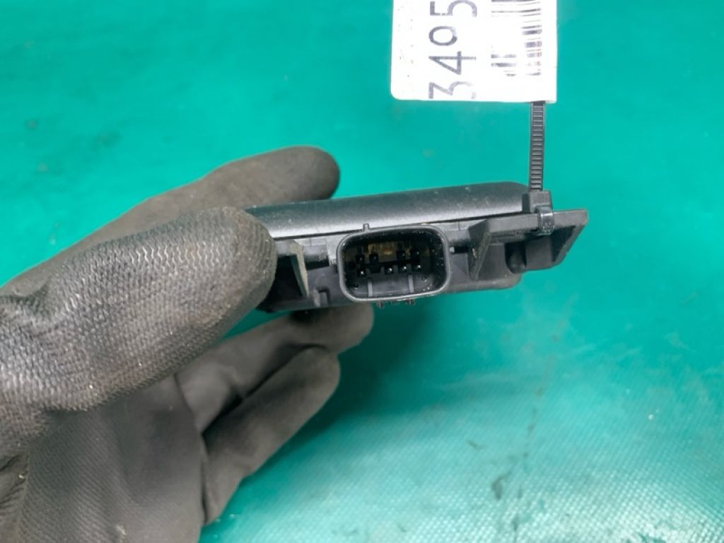 95821-F2001 | Датчик слепых зон прав. HYUNDAI ELANTRA AD 16- - Фото 3