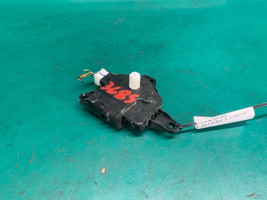 97159-F2010 | Моторчик заслонки печки HYUNDAI ELANTRA AD 16- - Фото 2