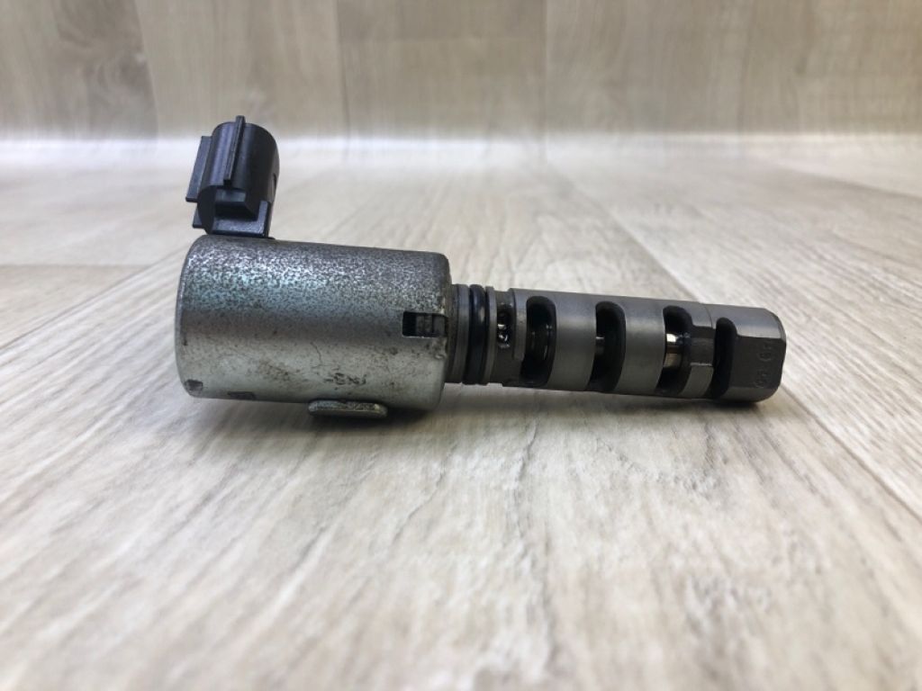 15330-0P020 | Клапан изменения фаз ГРМ TOYOTA SIENNA 11-16 - Фото 2