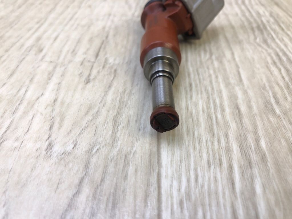 23209-0P010 | Форсунка топливная TOYOTA SIENNA 11-16 - Фото 3