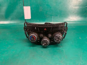 Блок управления печкой CHEVROLET TRAX 16-22