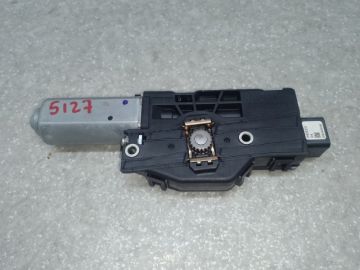 Моторчик люка SUBARU FORESTER 12-19