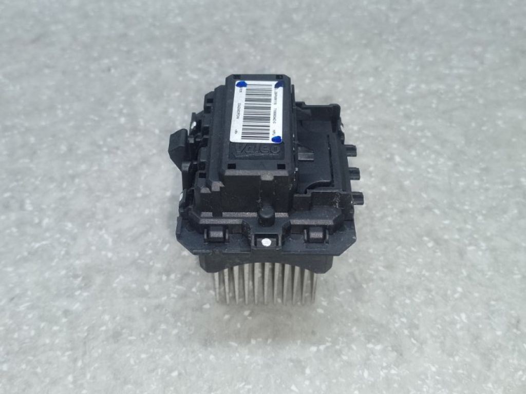 73533YC000 | Резистор печки SUBARU FORESTER 12-19