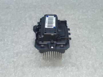 Резистор печки SUBARU FORESTER 12-19