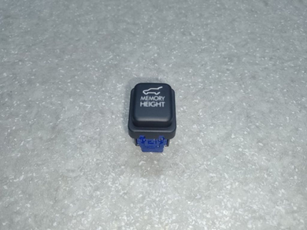 83002SG000 | Кнопка відкриття багажника внутрішня SUBARU FORESTER 12-19