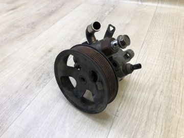 Насос ГУР TOYOTA TACOMA 05-15