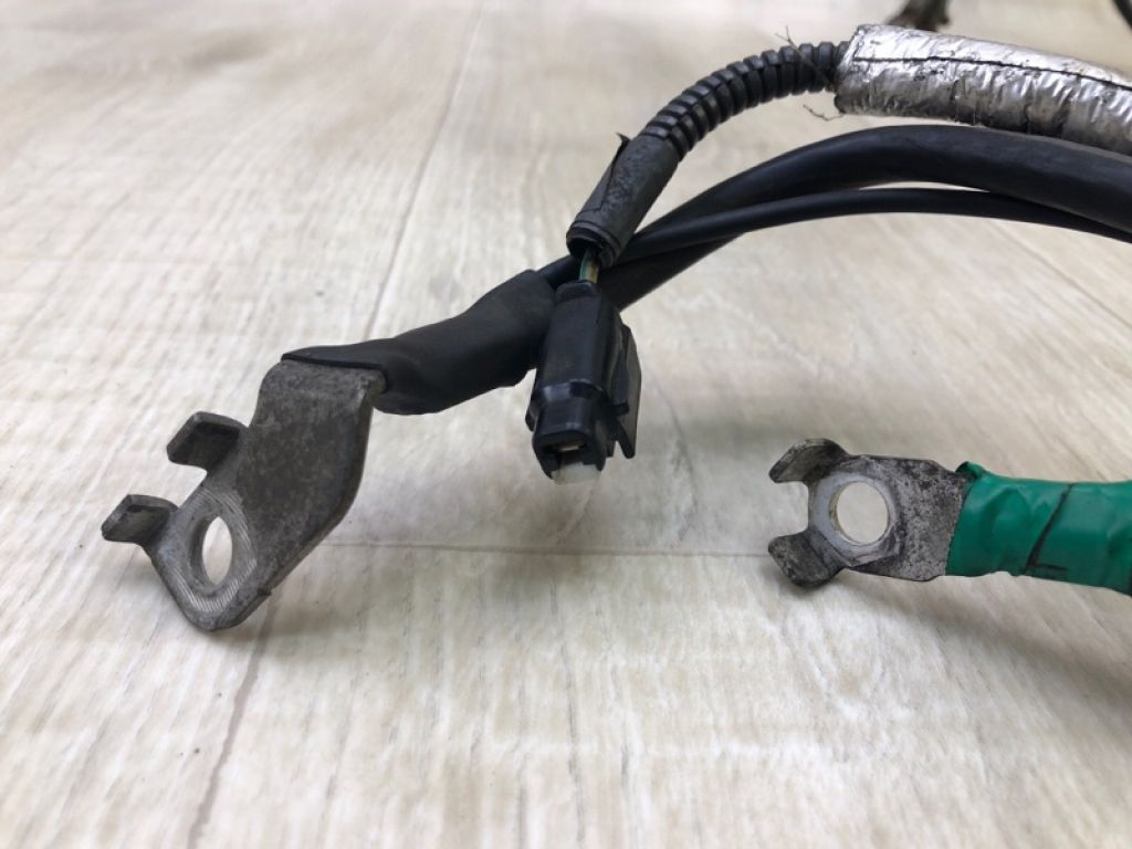 82122-04340 | Клемма аккумулятора TOYOTA TACOMA 05-15 - Фото 8