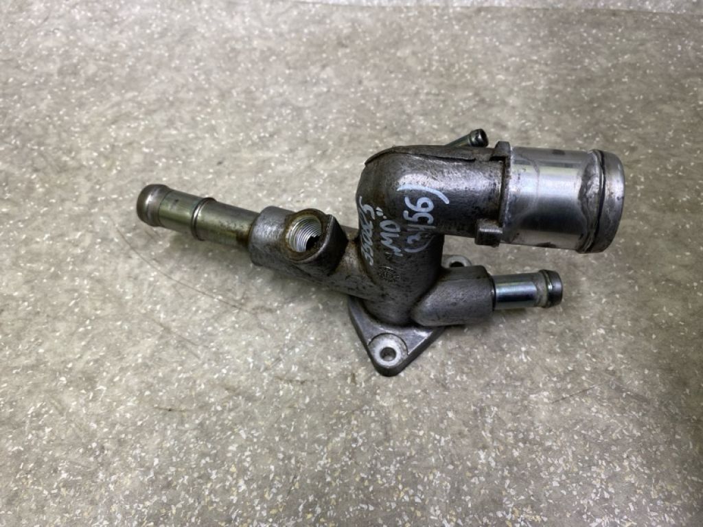25600-2E000 | Фланець системи охолодження HYUNDAI ELANTRA MD 10-15