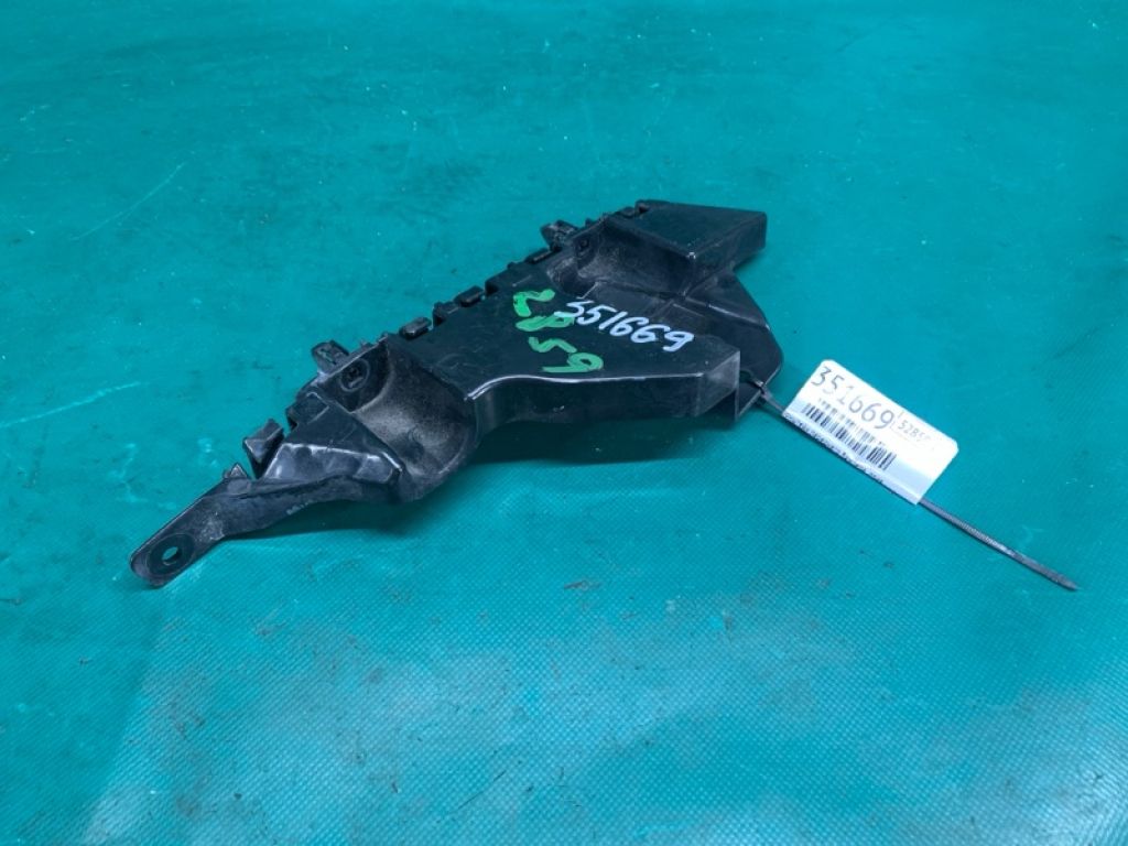 42478331 | Кронштейн переднего бампера прав. CHEVROLET TRAX 16-22