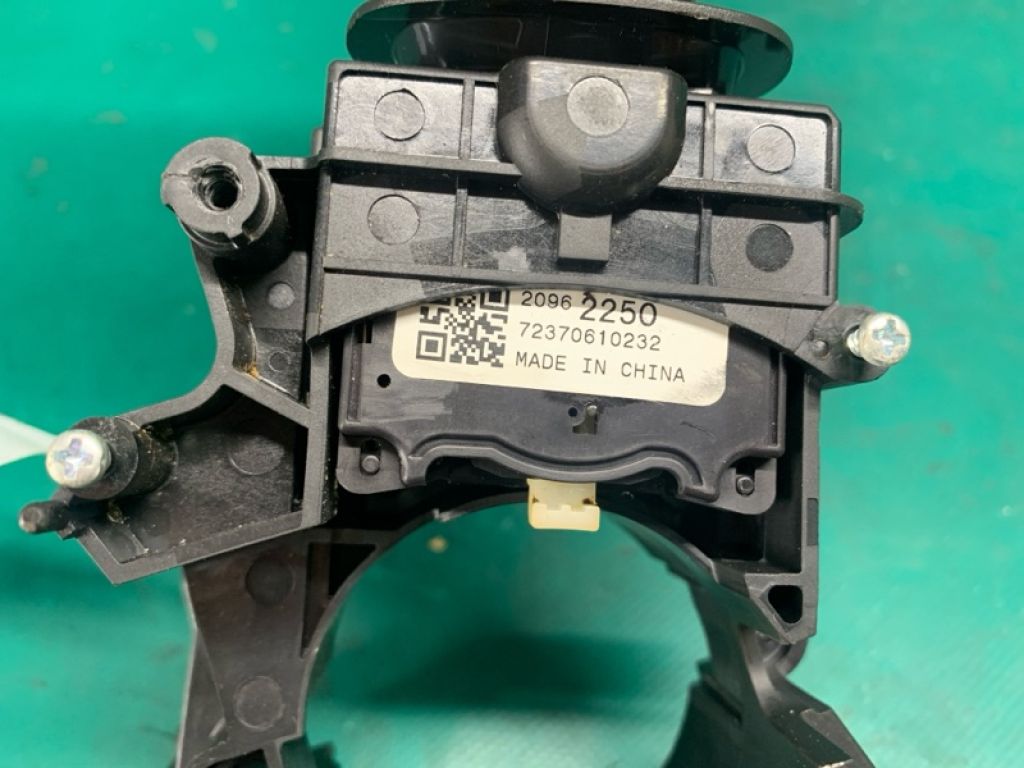 42348318 | Подрулевой переключатель CHEVROLET TRAX 16-22 - Фото 3