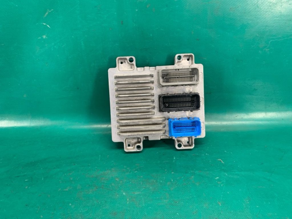 12668986 | Блок управления двигателем CHEVROLET TRAX 16-22 - Фото 3