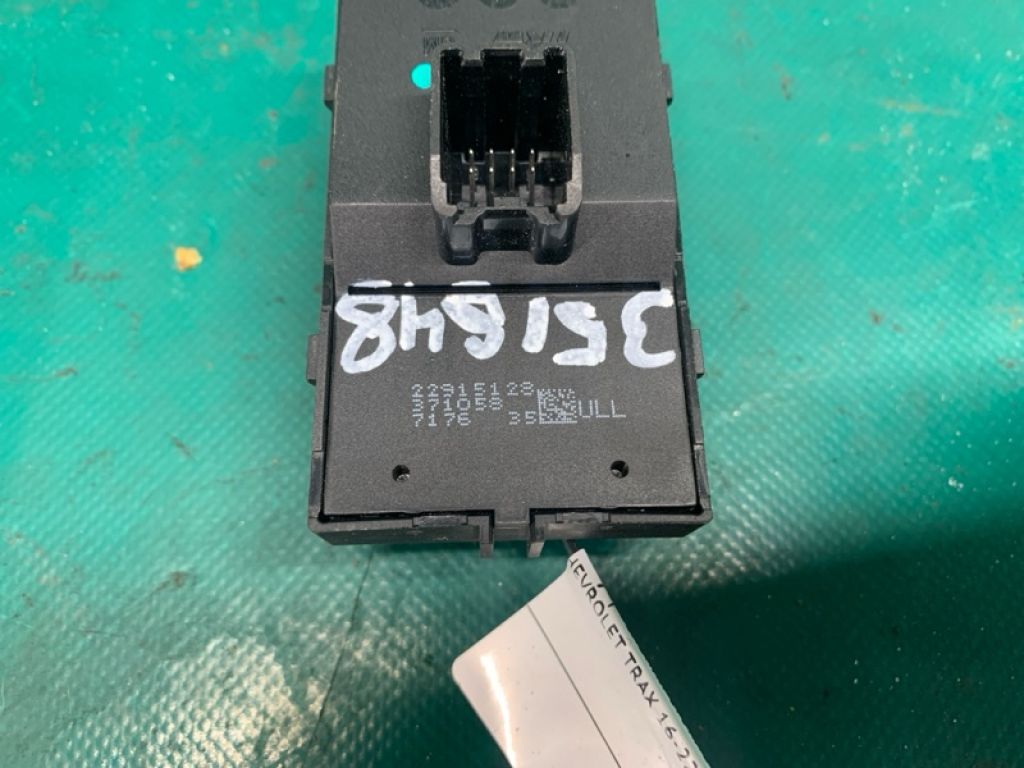 22915128 | Блок управления стеклоподъемниками передн. лев. CHEVROLET TRAX 16-22 - Фото 3