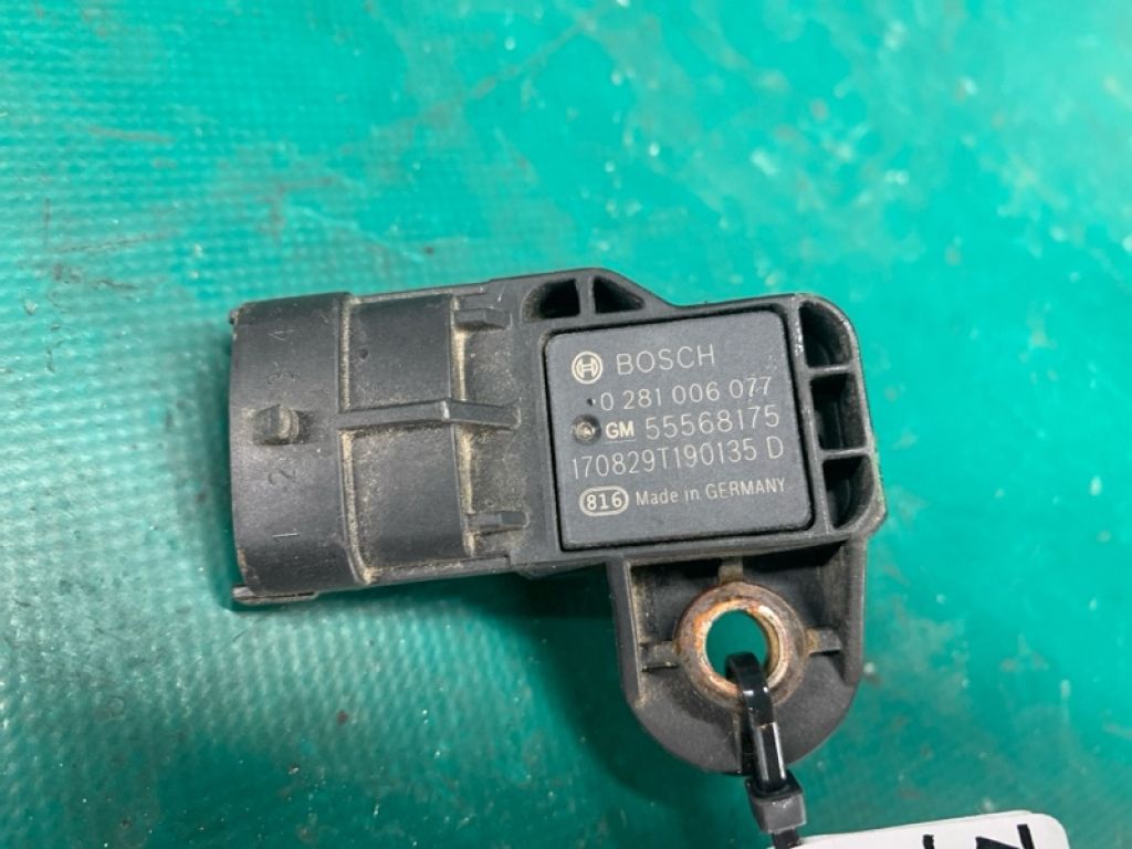 55568175 | Датчик абсолютного давления (MAP sensor) CHEVROLET TRAX 16-22