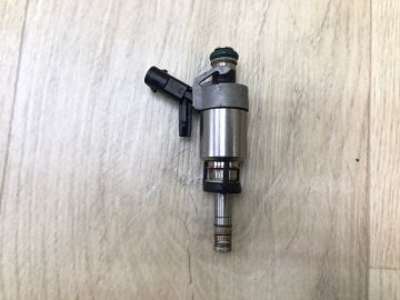 Форсунка топливная VOLKSWAGEN TIGUAN 16-23