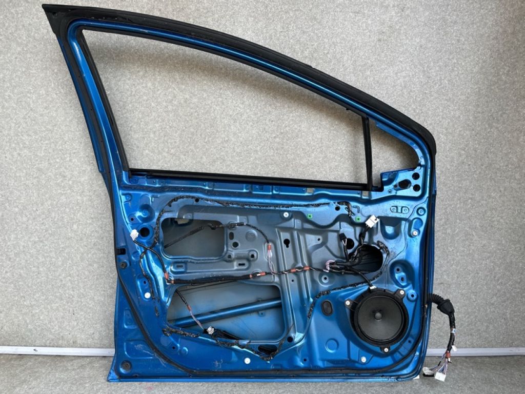 67002-52540 | Двері передн. лів. TOYOTA PRIUS C/AQUA 11-14 - Фото 9