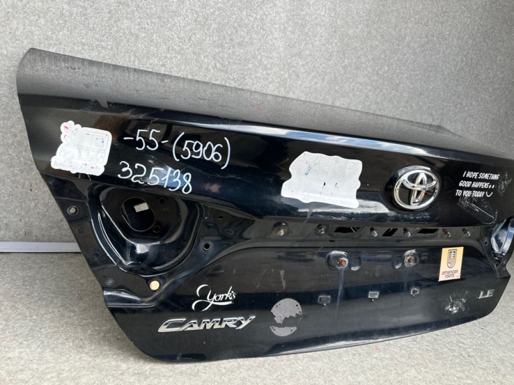 64401-06A40 | Крышка багажника TOYOTA CAMRY 55 14-17 - Фото 4