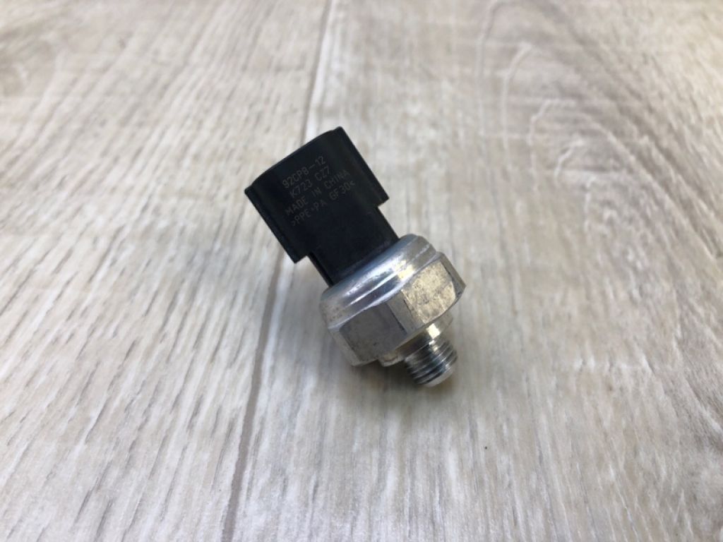 97721-3K000 | Датчик тиску кондиціонера KIA SOUL PS 13-19
