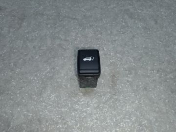 Кнопка открывания багажника внутренняя NISSAN X-TRAIL/ROGUE T32 13-20