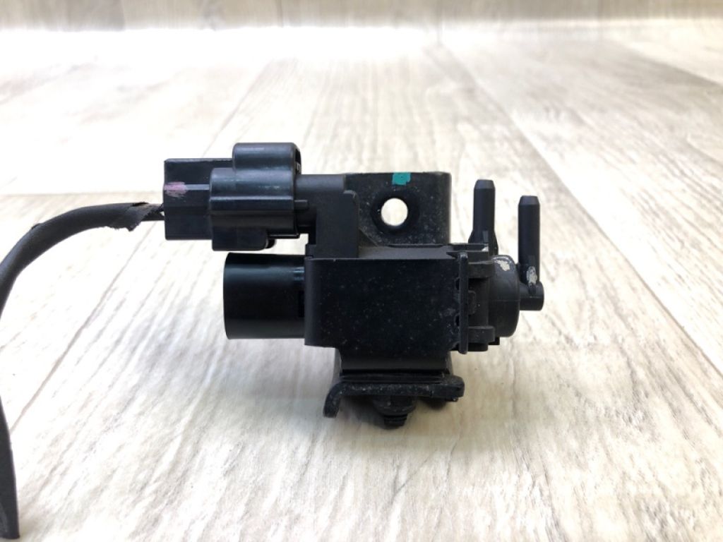 28324-2B000 | Клапан электромагнитный (вакуумный) HYUNDAI ACCENT RB 10-