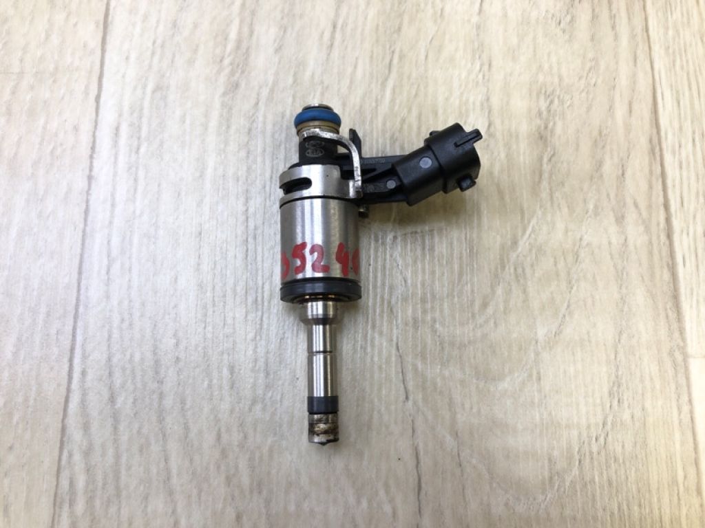 35310-2B130 | Форсунка топливная HYUNDAI ACCENT RB 10-