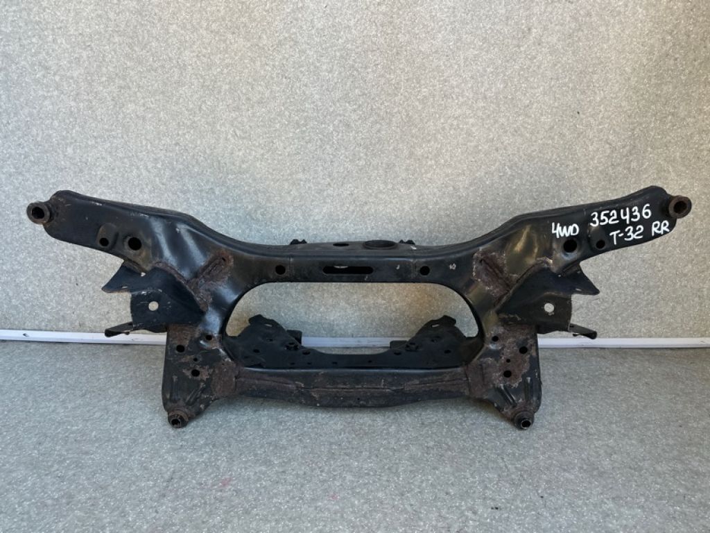 55400-4BF0A | Балка задней подвески NISSAN X-TRAIL/ROGUE T32 13-20