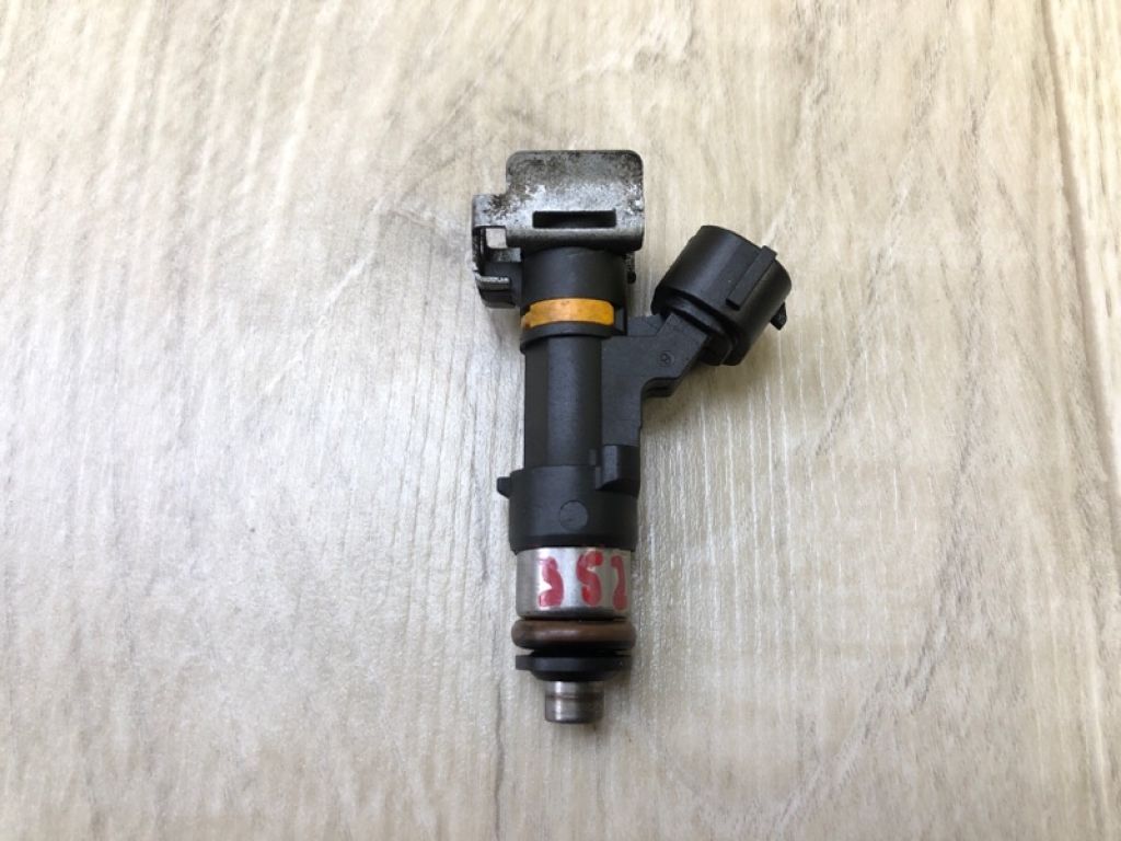 16600-CD700 | Форсунка топливная INFINITI FX S50 03-08